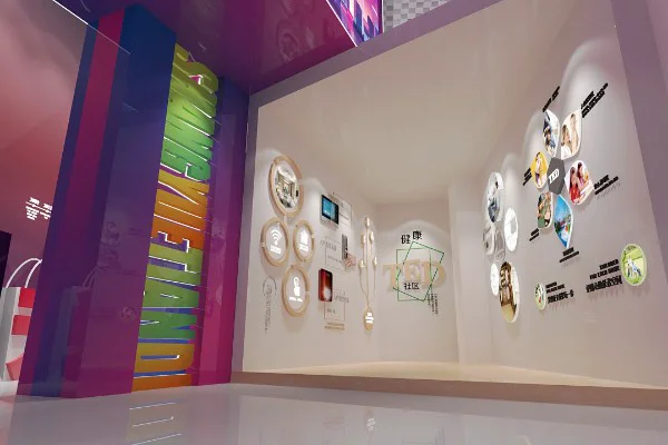 展示最新科技产品如何体验